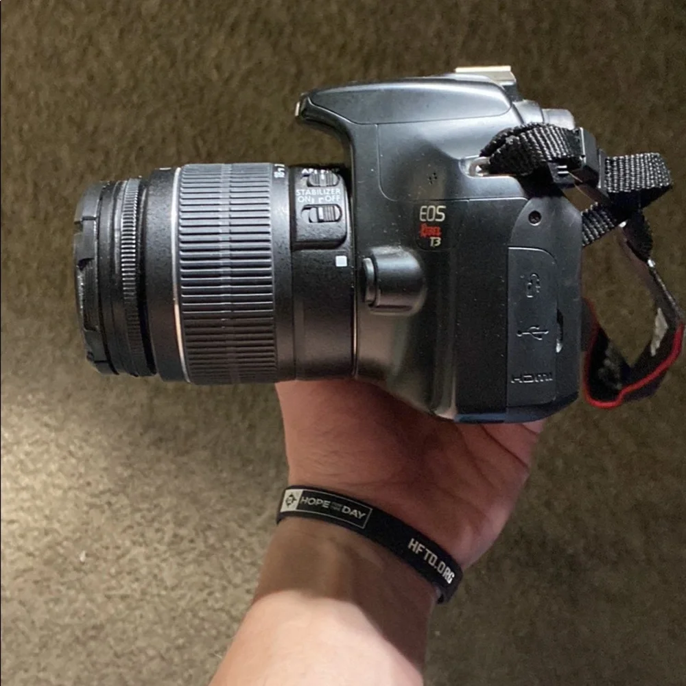 Canon EOS Rebel T3